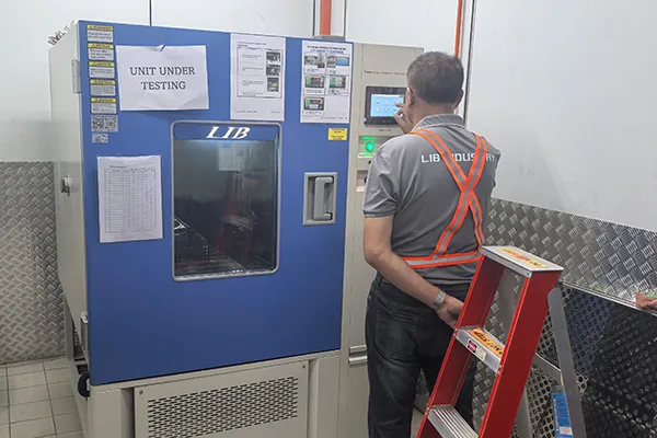 LIB Industry предоставляет 3-летнюю гарантию для ремонта на местах в Малайзии и Сингапуре